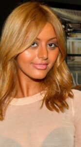 Zahia Dehar Height, Age, Body Measurements, Wiki | CELEBRITIES BODY SIZE