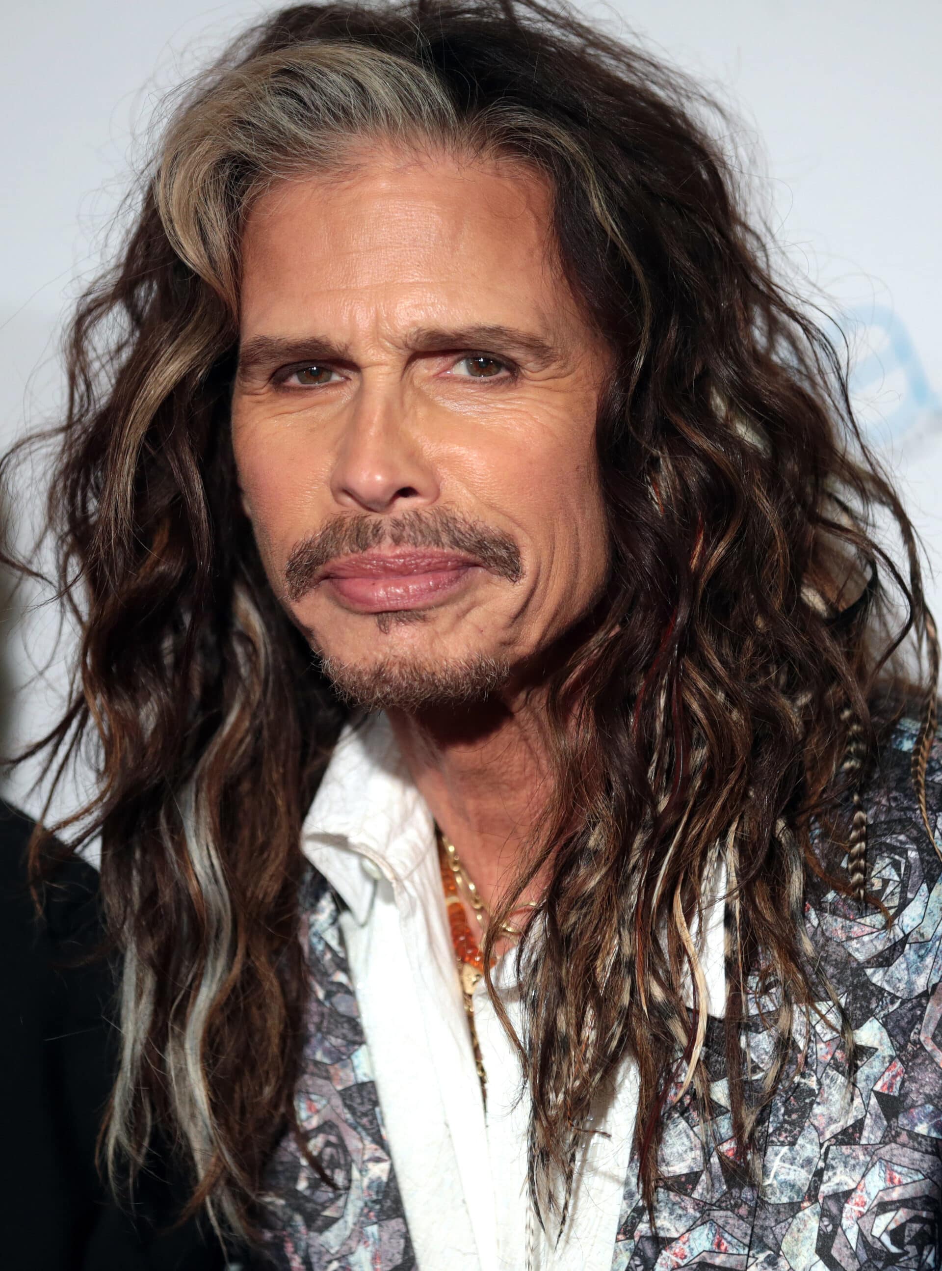 Steven Tyler Height, Age, Body Measurements, Wiki CELEBRITIES BODY SIZE